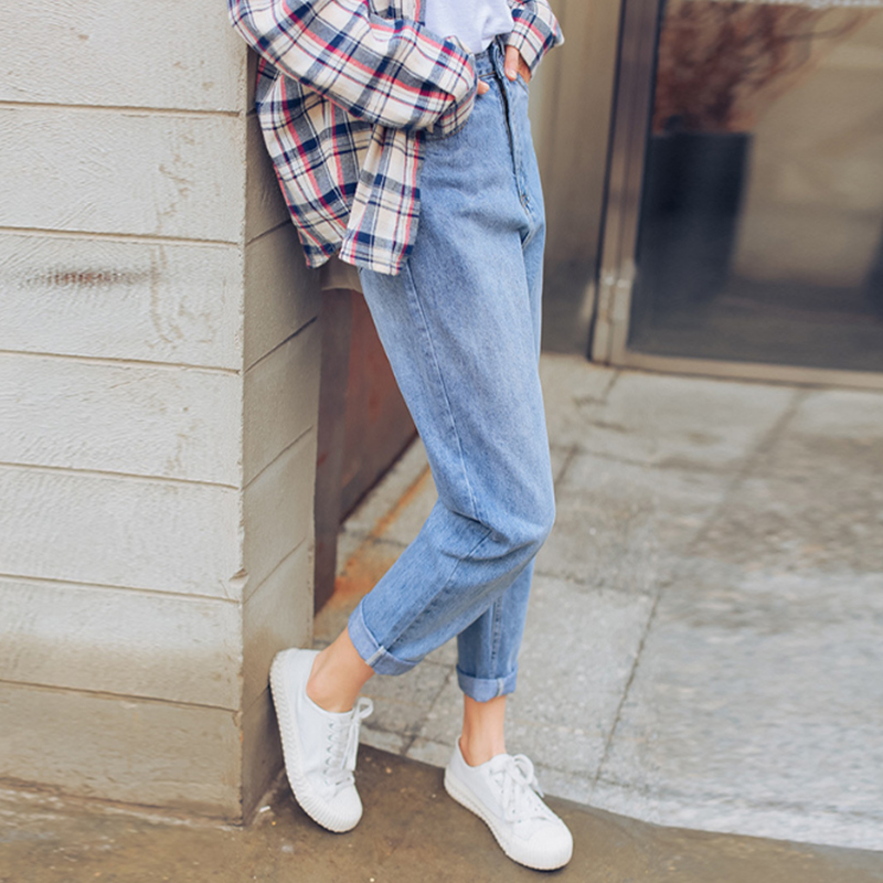 New autumn 2019 Korean vintage wash loose-fit slimming retro versatile light-colored straight leg jeans and women's trousers
