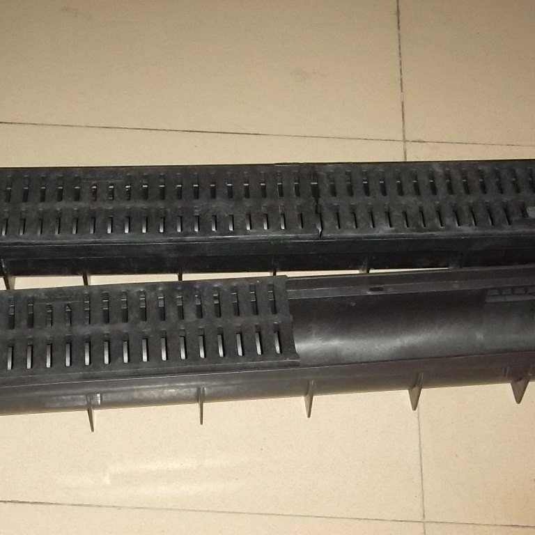 Wuhan gutters manufacturers PE plastic gutters price linear gutters company