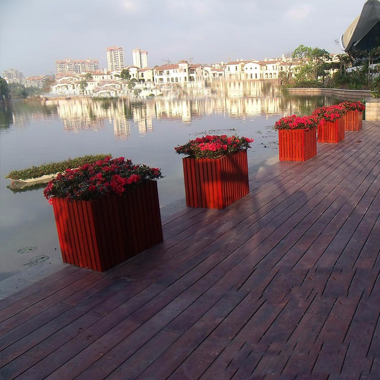 Solid wood flower box manufacturers selling large carbonized anticorrosive wood flower box manufacturers finished solid wood flower box