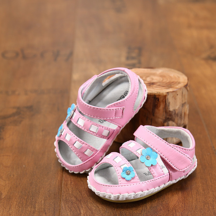 Wenzhou wholesale leather girl's sandals summer new soft sole baby toddler shoes breathable antiskid baby step before shoes