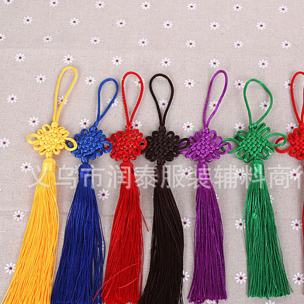 Chinese knot small pendant delicate five six Chinese knot wholesale color complete