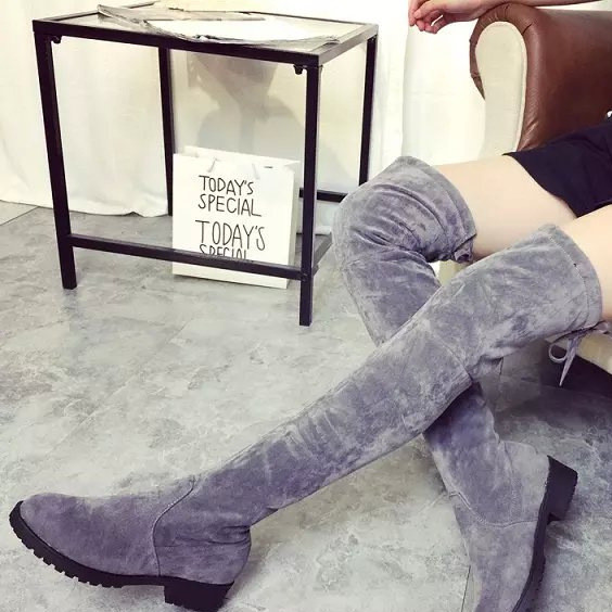2019 autumn/winter new Europe and America pepper with the same style round head low heel over the knee boots elastic boots super slim female boots wholesale
